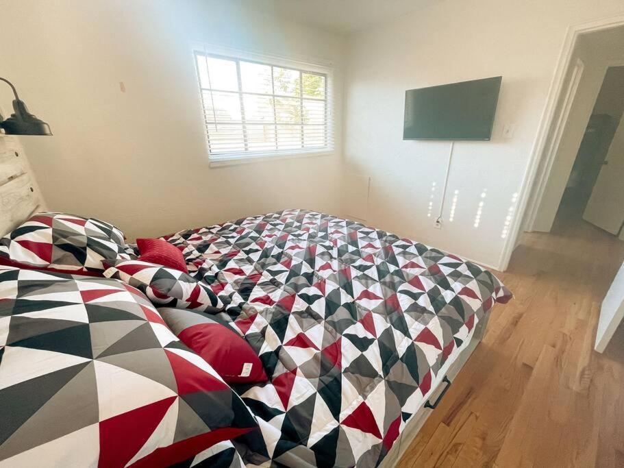 Pet Friendly! Private Casita In Nob Hill Βίλα Αλμπουκέρκι Εξωτερικό φωτογραφία