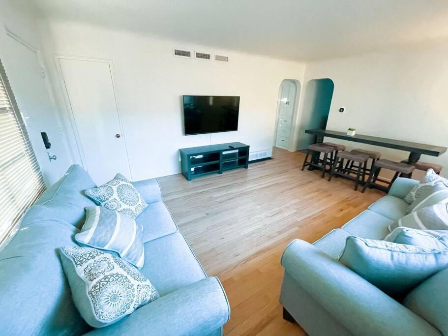 Pet Friendly! Private Casita In Nob Hill Βίλα Αλμπουκέρκι Εξωτερικό φωτογραφία